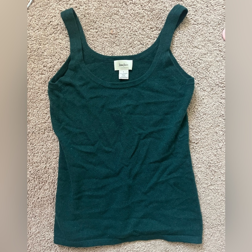 Neiman Marcus 100% Cashmere fitted long body tank top, never worn